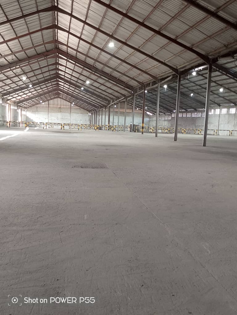 Besoin d'entrepôt en zone portuaire d'Abidjan ?