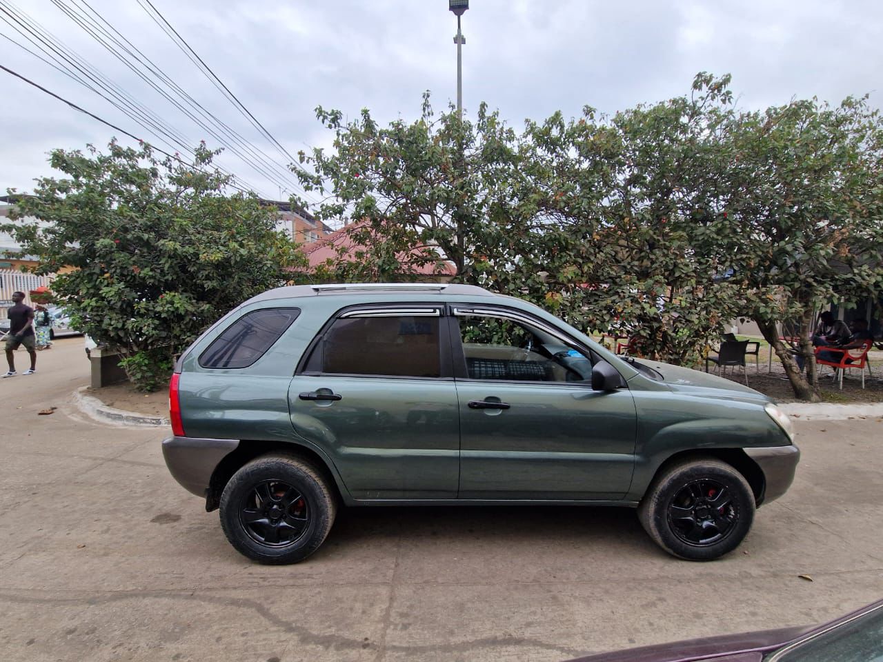 KIA SPORTAGE automatique climatiser D'ORIGINE disponible sur Abidjan 