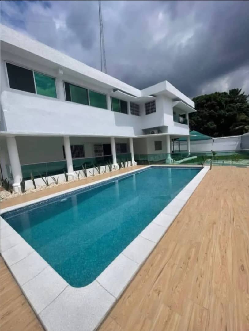 Superbe villa a louer a la Riviera Golf Beverly Hill 