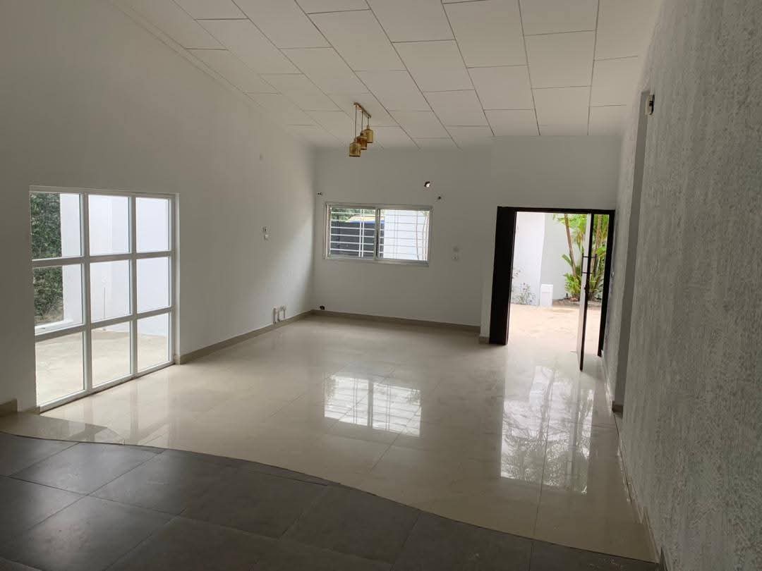 Belle villa basse a la Riviera Synacaci 